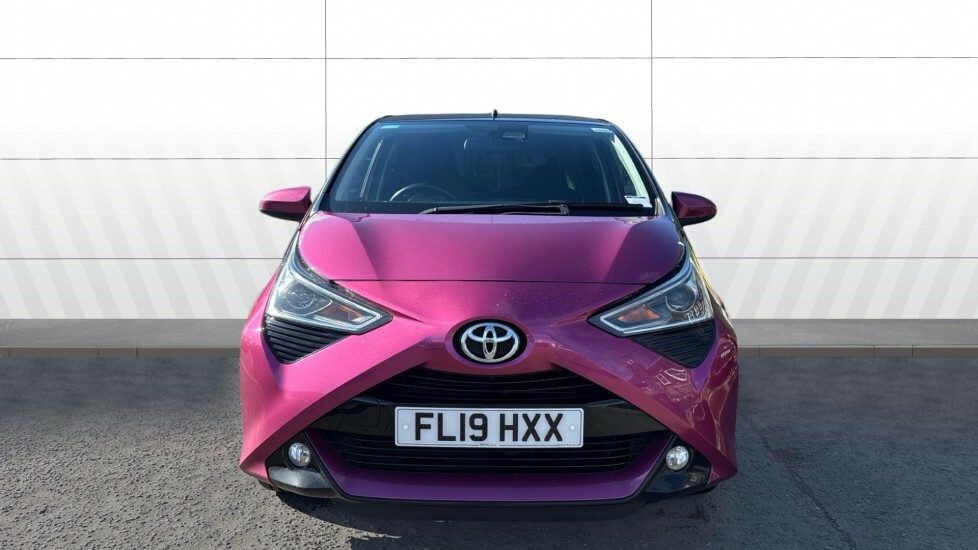 Toyota Aygo X X-cite 5 FL19HXX Purple #3