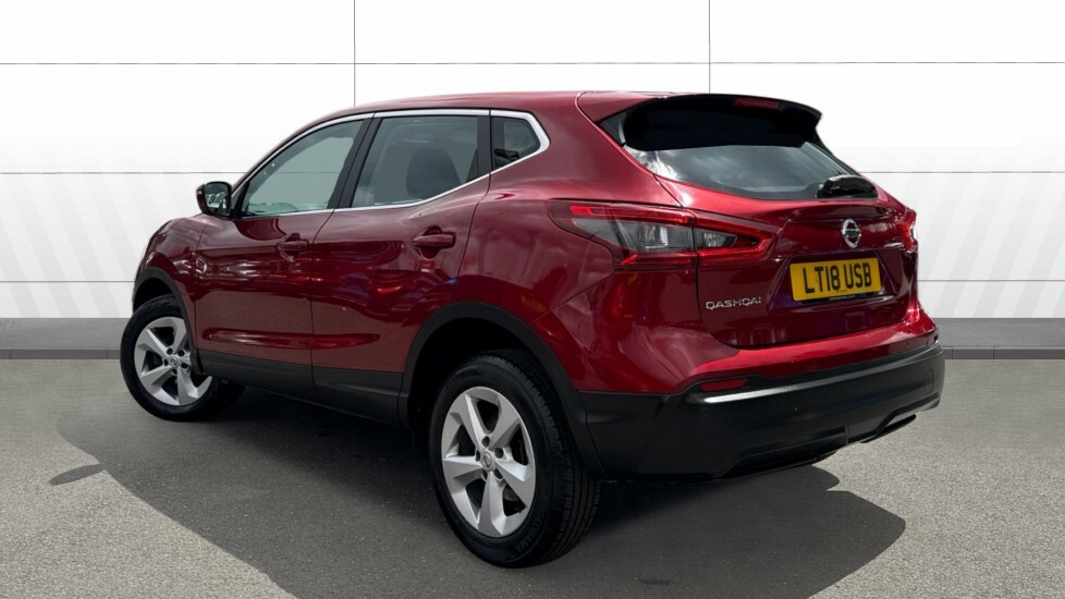 Nissan Qashqai Acenta Red #2