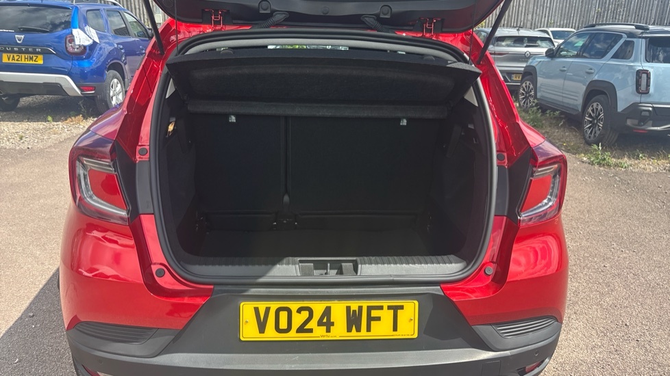 Renault Captur Evolution Red #4