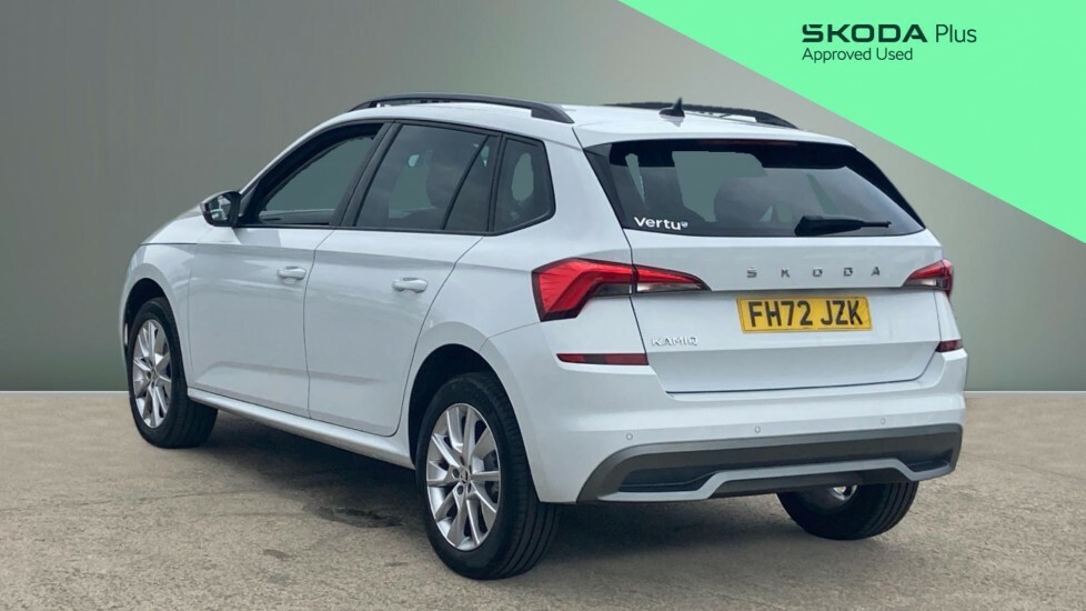 Skoda Kamiq Se Drive FH72JZK White #3
