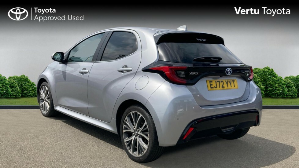 Toyota Yaris Excel EJ72YYT White #4