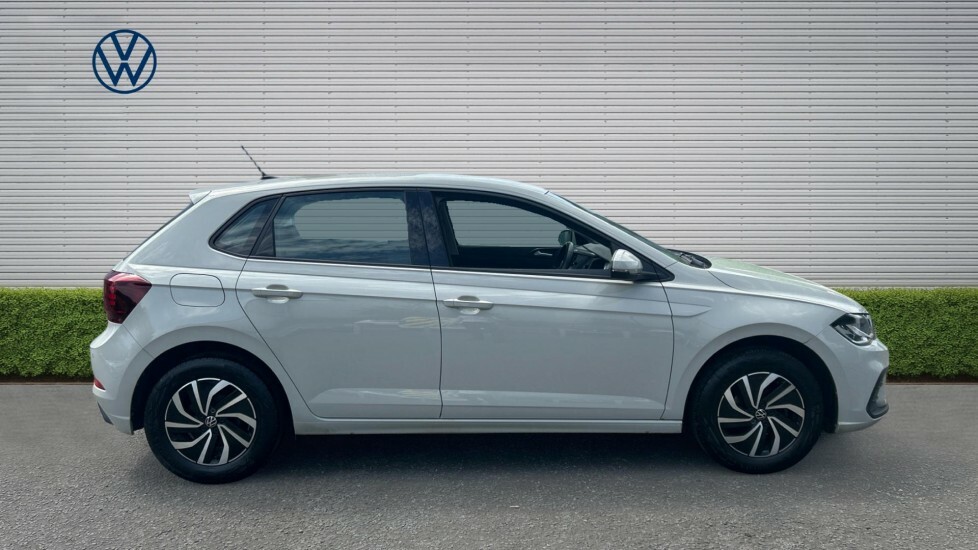 Volkswagen Polo Life YK24PMC Grey #4
