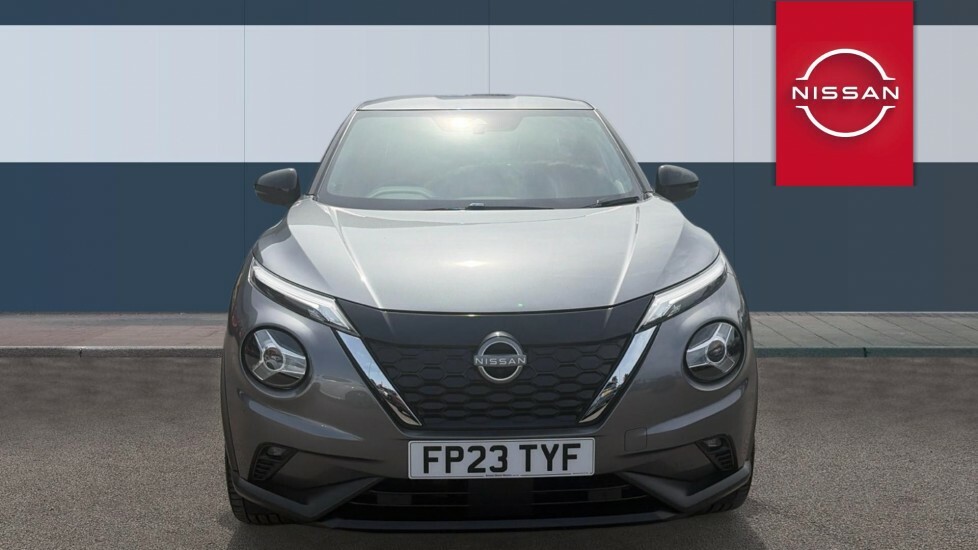 Nissan Juke Tekna Grey #3