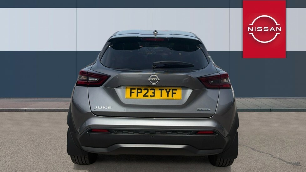 Nissan Juke Tekna Grey #6