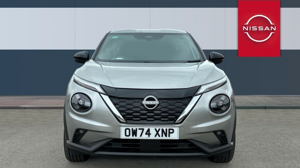 Nissan Juke Tekna Silver #3