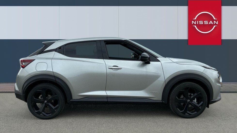 Nissan Juke Tekna Silver #5