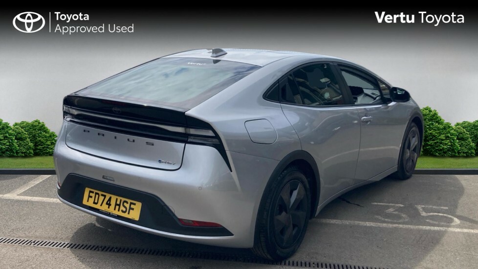 Toyota Prius Design Silver #2