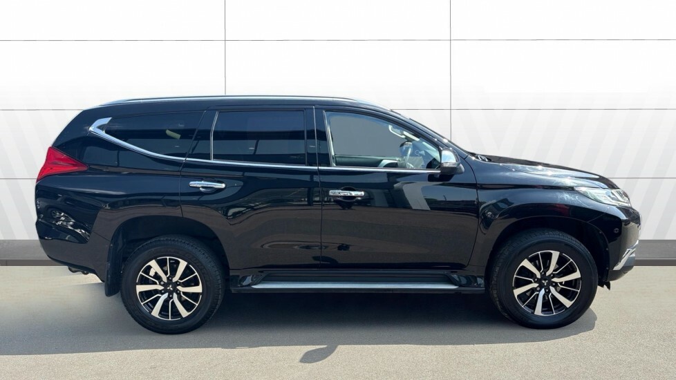 Mitsubishi Shogun Sport 4 Black #5