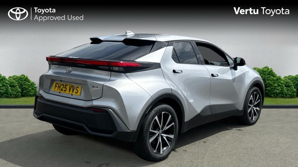 Toyota C-Hr Design FH25VVS Silver #2