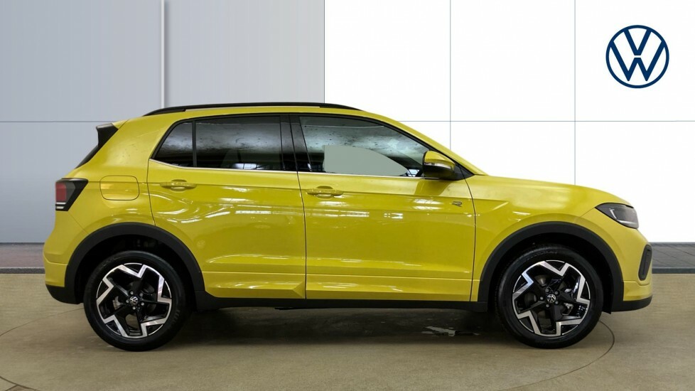 Volkswagen T-Cross R-line VK26RXM Yellow #4