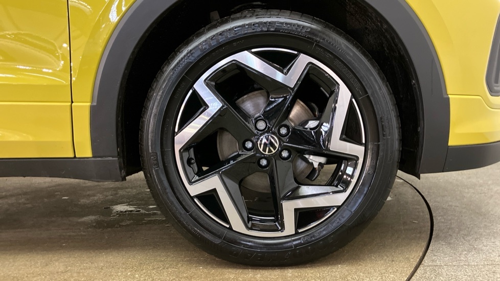 Volkswagen T-Cross R-line VK26RXM Yellow #5