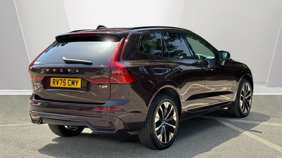 Volvo XC60 Ultra RV75CMY Red #2