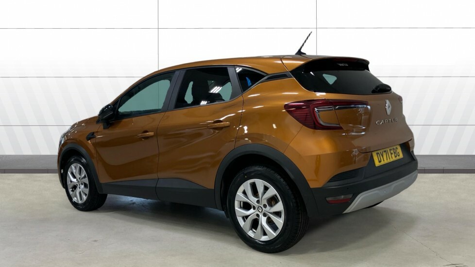 Renault Captur Iconic DY71FBG Orange #2