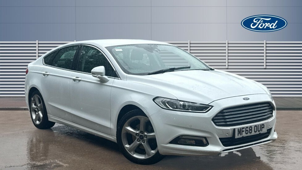 Ford Mondeo Titanium Edition White