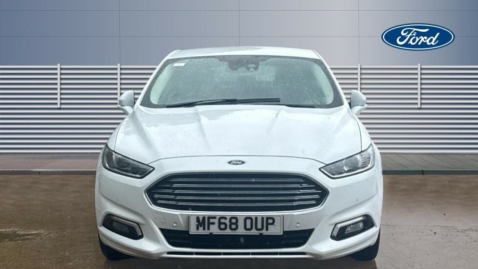 Ford Mondeo Titanium Edition White #3