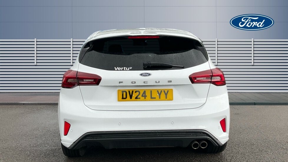 Ford Focus St-line DV24LYY White #6