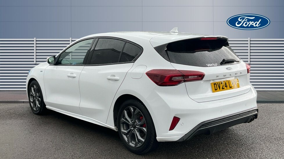 Ford Focus St-line DV24LYY White #2