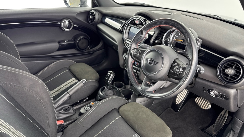 Mini Hatch Cooper Black #6