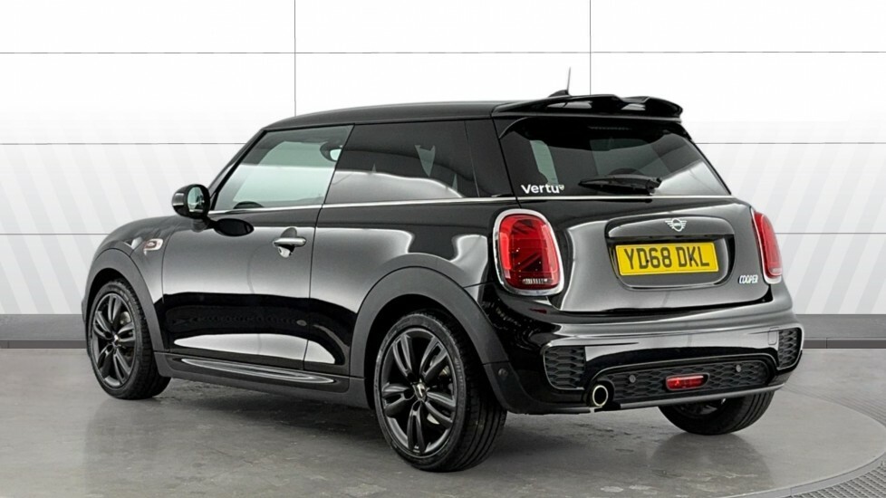 Mini Hatch Cooper Black #2