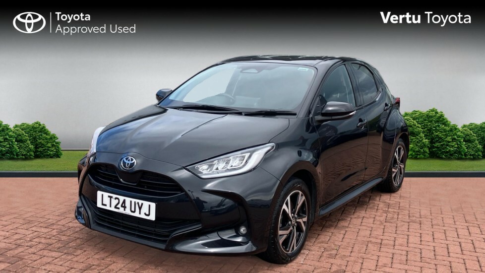 Toyota Yaris Design LT24UYJ Black #3