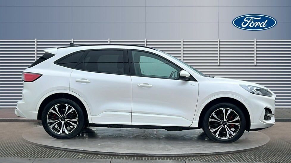 Ford Kuga St-line X Edition VN23CKJ White #5