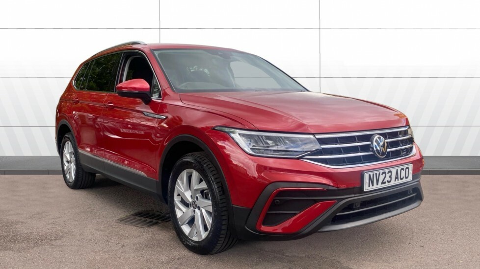 Volkswagen Tiguan Allspace Life NV23ACO Red