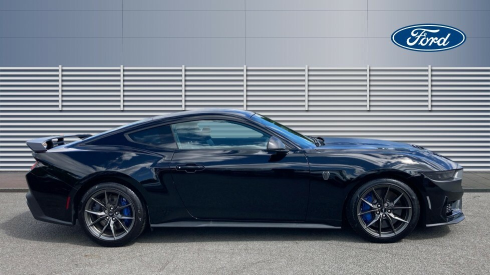 Ford Mustang Dark Horse Black #5