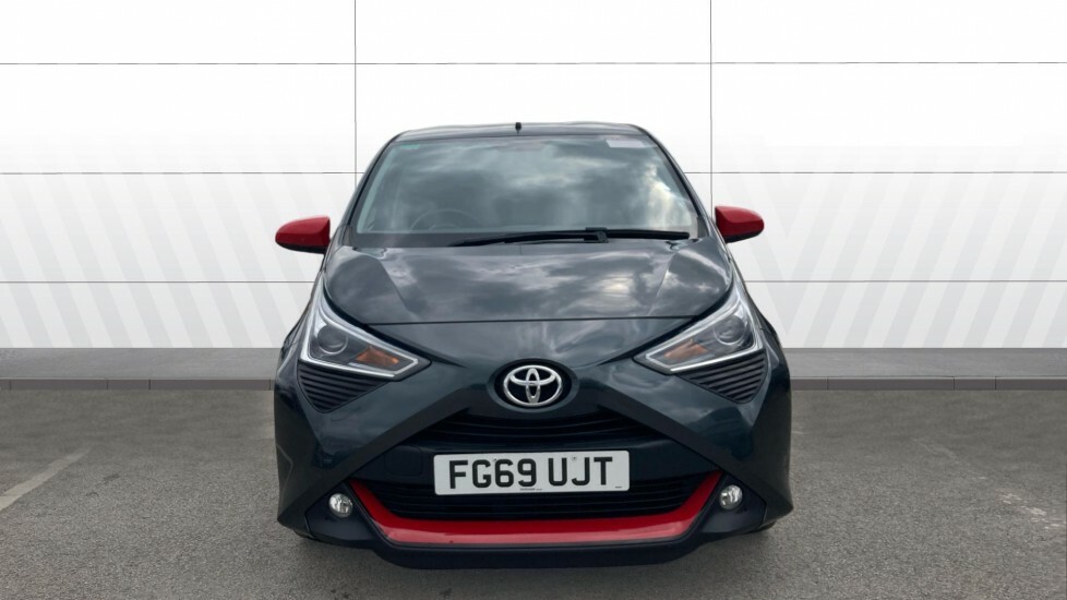 Toyota Aygo X X-trend FG69UJT Grey #3