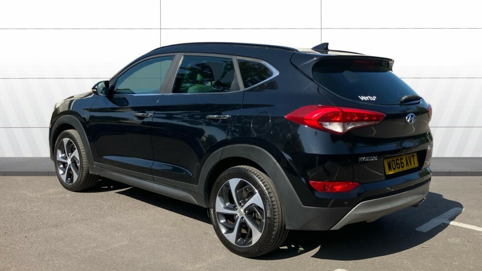 Hyundai Tucson Premium Se Black #2