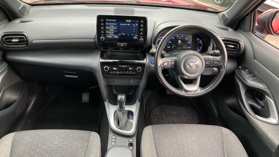 Toyota Yaris Cross Design FL71UGM  #5