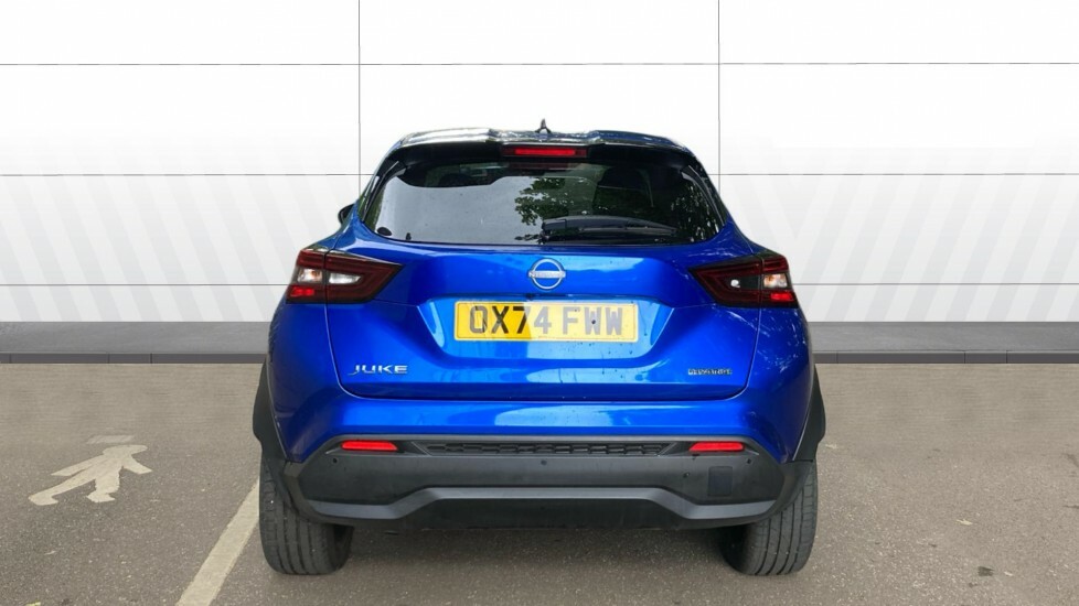 Nissan Juke Tekna Blue #6