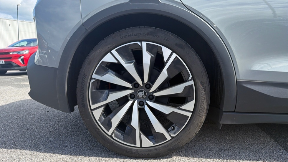 Skoda Elroq Sportline Grey #5