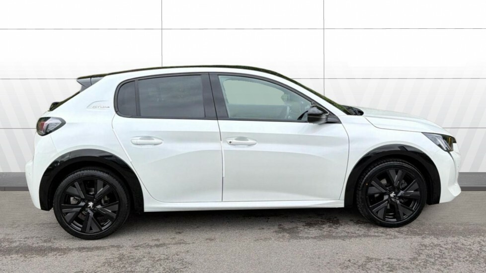 Peugeot 208 Gt Line NJ20KVC White #5