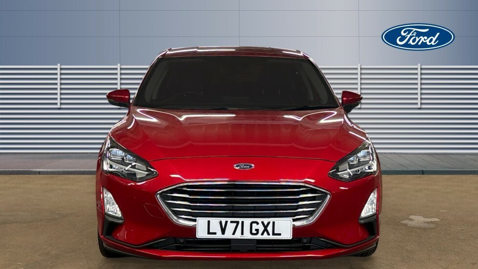 Ford Focus Titanium X Edition Red #3