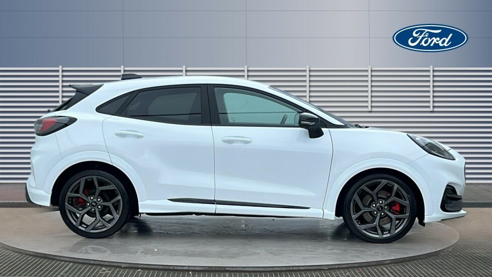 Ford Puma St White #5
