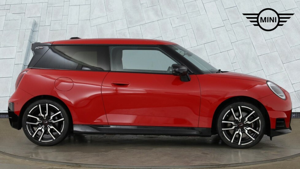 Mini Hatch Se Sport YG74VFT Red #3