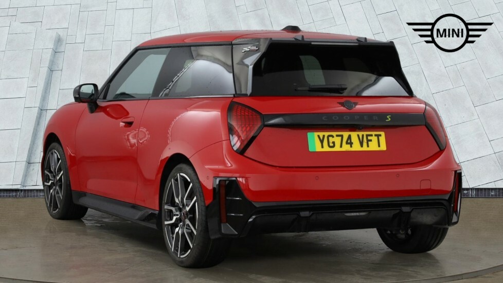 Mini Hatch Se Sport YG74VFT Red #2