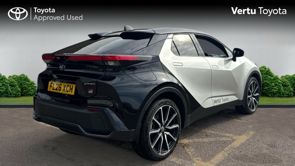 Toyota C-Hr Gr Sport FL26XCH Silver #2