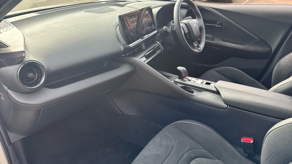 Toyota C-Hr Gr Sport FL26XCH Silver #5