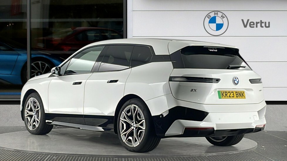 BMW iX M Sport Edition KR23BNK White #2