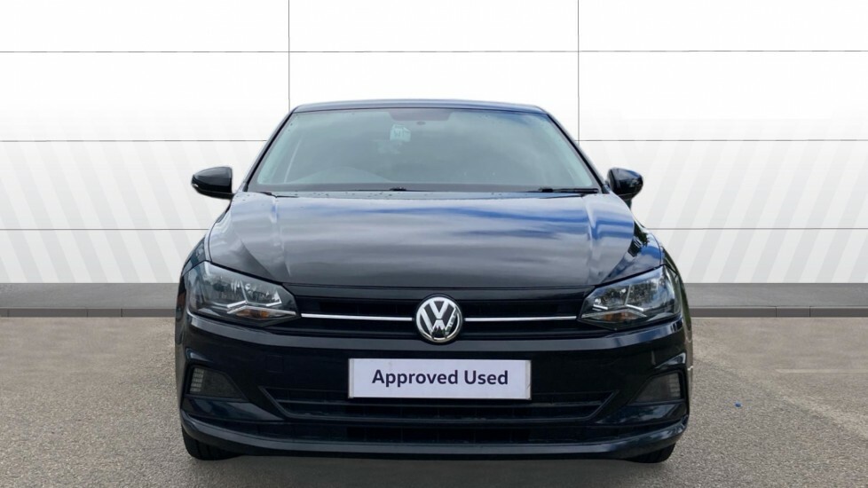Volkswagen Polo Se Black #3