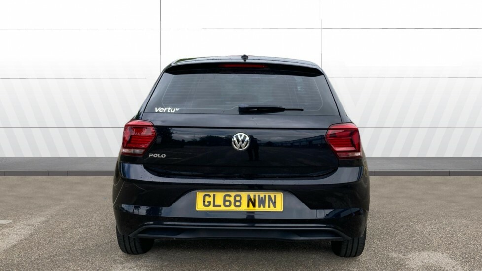 Volkswagen Polo Se Black #6