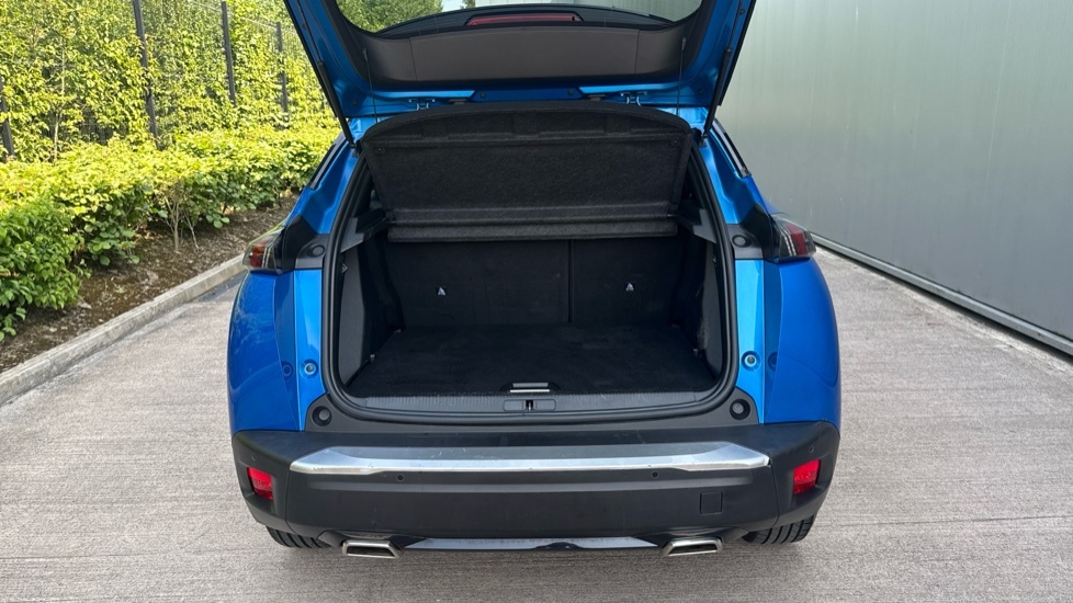 Peugeot 2008 Gt Blue #4