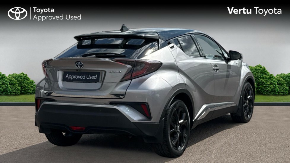 Toyota C-Hr Dynamic Silver #2