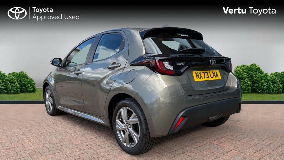 Toyota Yaris Icon NX73LNA Brown #4