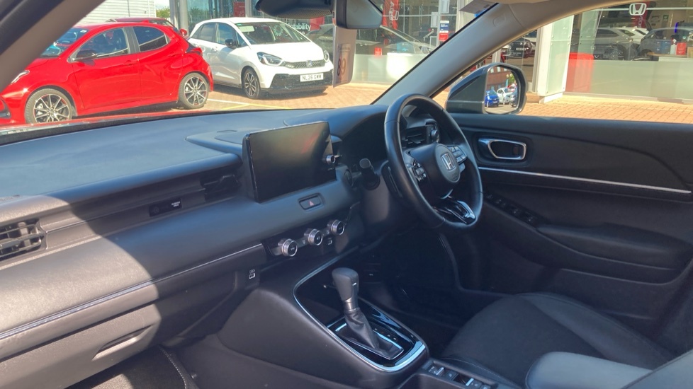 Honda Hr-V Advance Black #2