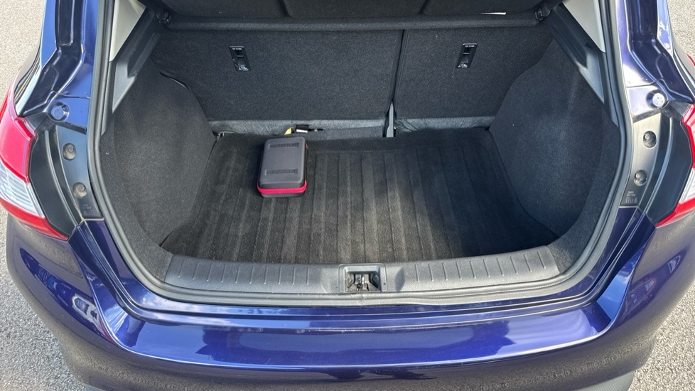 Nissan Pulsar Tekna Blue #4