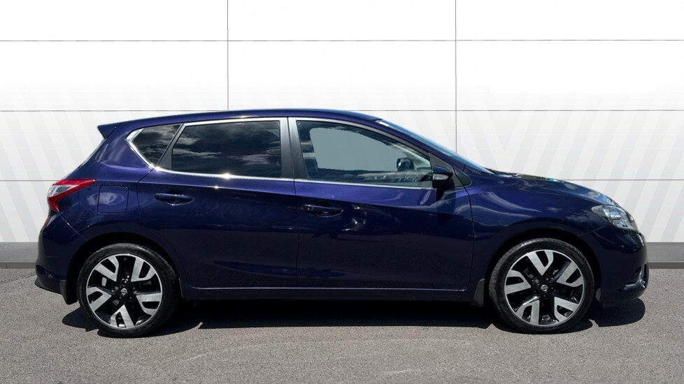 Nissan Pulsar Tekna Blue #5