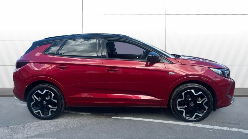 Vauxhall Grandland Ultimate Red #5