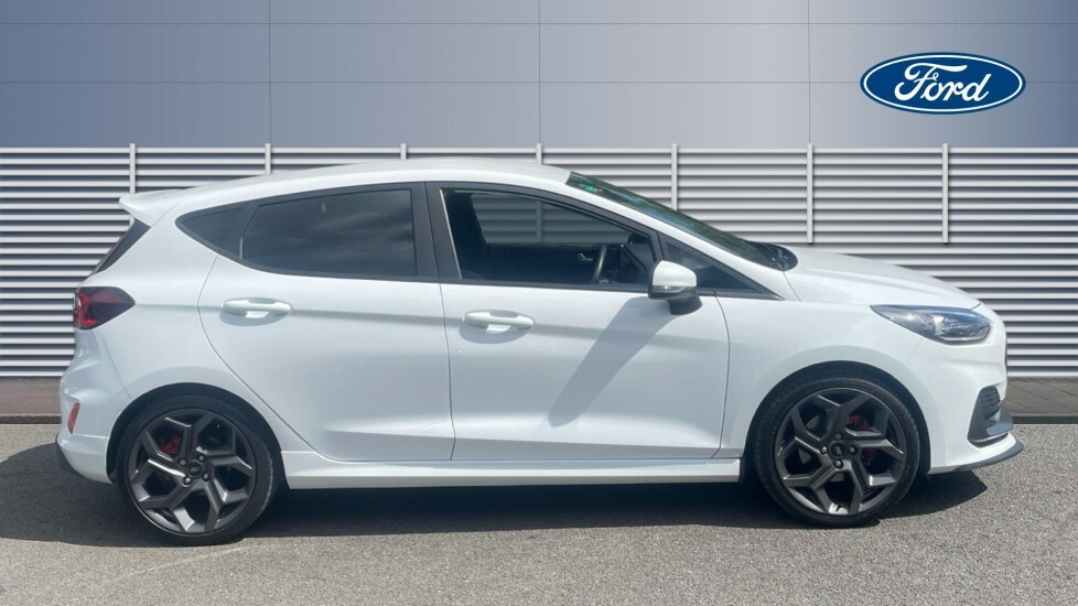 Ford Fiesta St-3 White #5